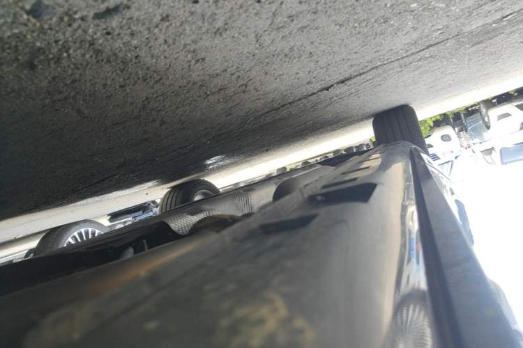 Used Hima H5 2025 Model Range-Extending Max Left Side Sill