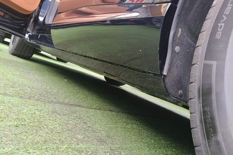 Used Hima H5 2025 Model Range-Extending Pro Left Side Sill