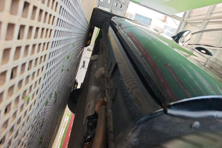 Used Hima H5 2025 Model Range-Extending Max Left Side Sill