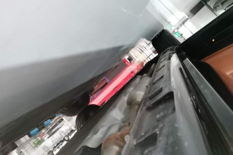 Used Hima H5 2025 Model Range-Extending Max Left Side Sill