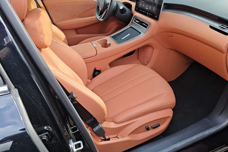Used Hima H5 2025 Model Range-Extending Max Right Front Seat