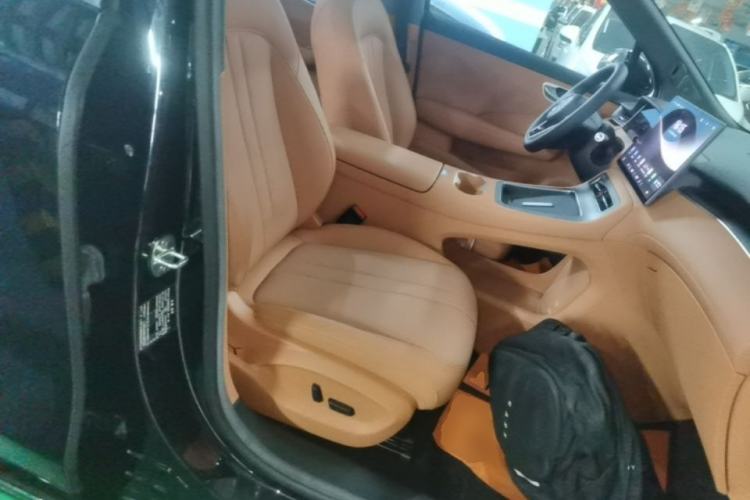 Used Hima H5 2025 Model Range-Extending Max Right Front Seat