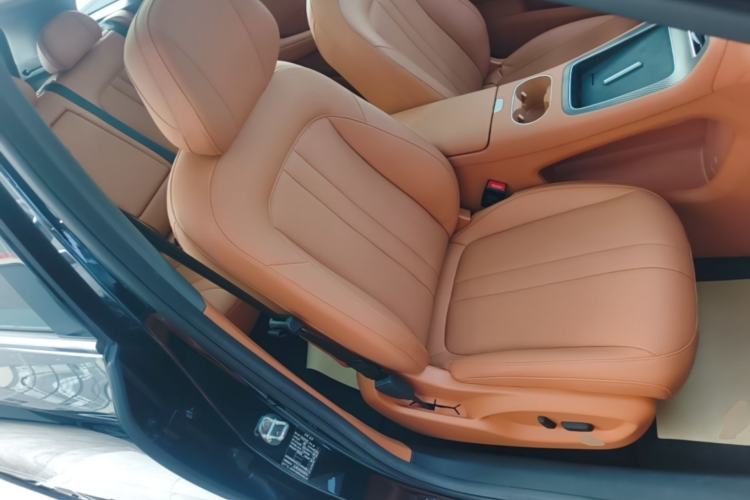 Used Hima H5 2025 Model Range-Extending Max Right Front Seat