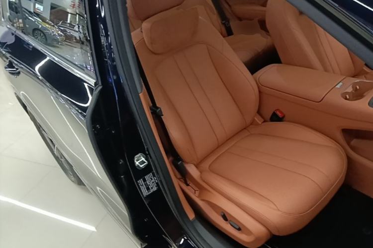 Used Hima H5 2025 Model Range-Extending Max Right Front Seat