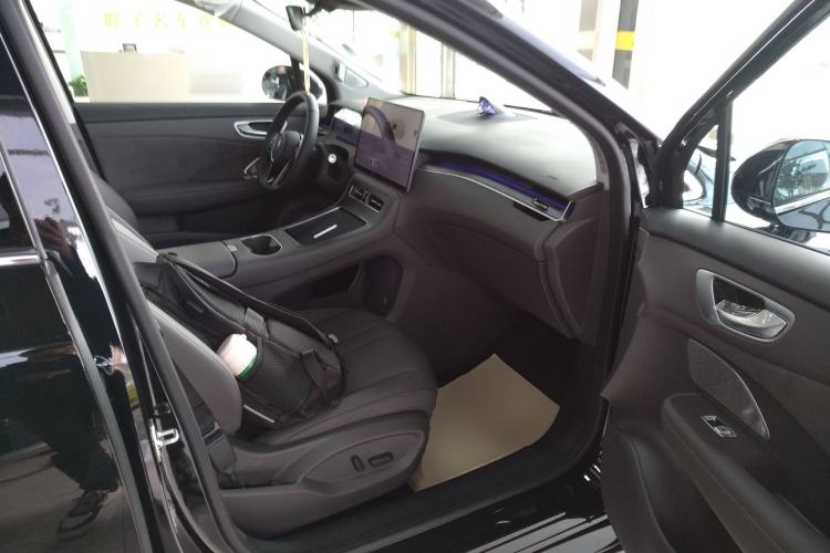 Used Hima H5 2025 Model Pure Electric Max Long Range Right Front Seat