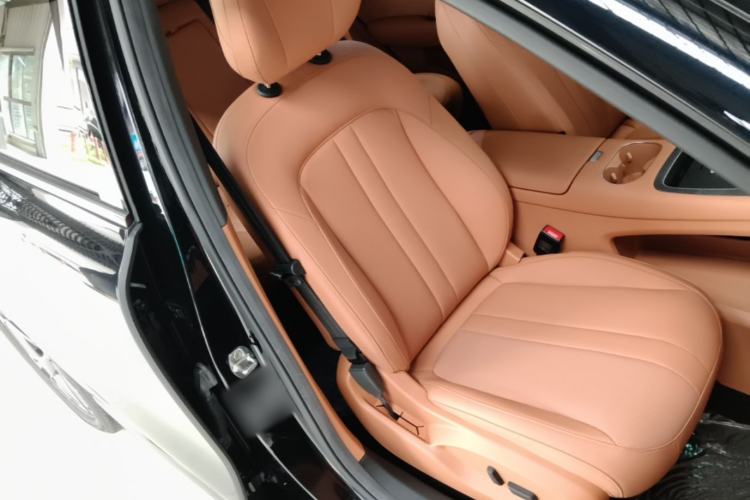 Used Hima H5 2025 Model Range-Extending Max Right Front Seat