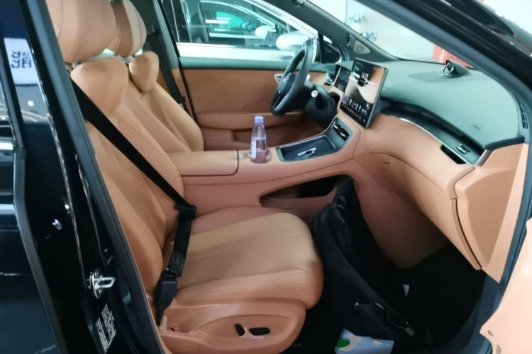 Used Hima H5 2025 Model Range-Extending Max Right Front Seat