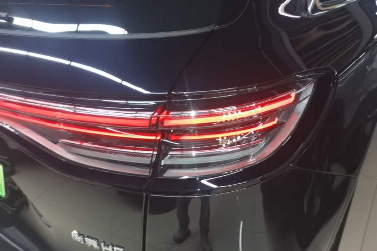 Used Hima H5 2025 Model Range-Extending Max Right Rear Taillight