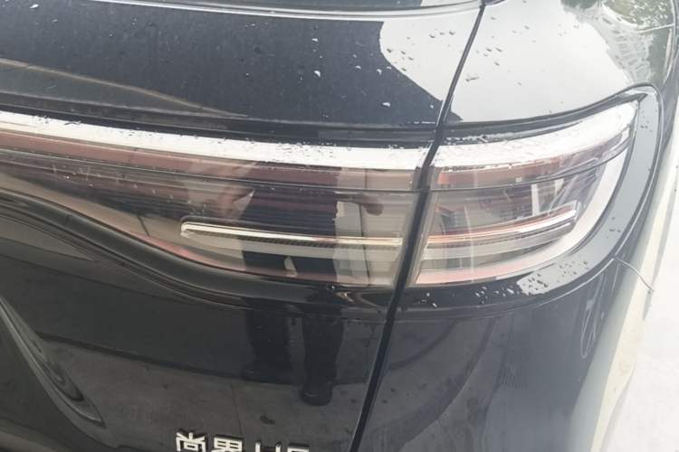 Used Hima H5 2025 Model Pure Electric Max Long Range Right Rear Taillight