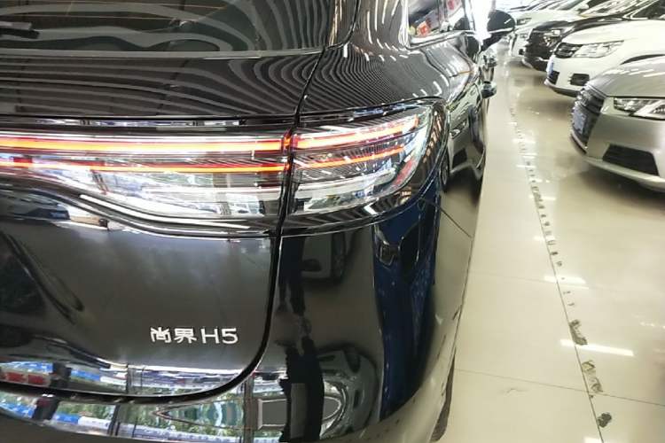 Used Hima H5 2025 Model Range-Extending Max Right Rear Taillight