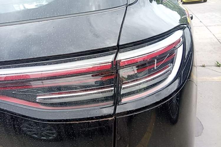 Used Hima H5 2025 Model Range-Extending Max Right Rear Taillight