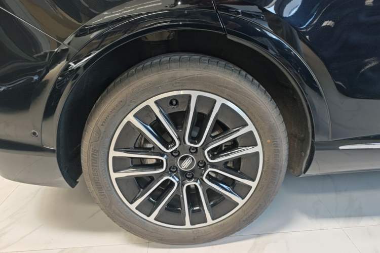 Used Hima H5 2025 Model Pure Electric Max Long Range Right Rear Wheel Hub
