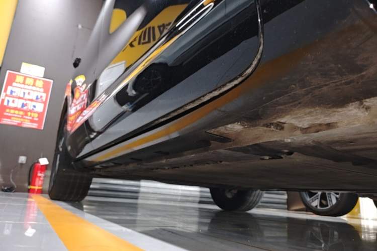 Used Hima H5 2025 Model Range-Extending Max Right Side Sill
