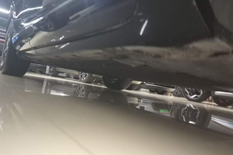 Used Hima H5 2025 Model Range-Extending Max Right Side Sill
