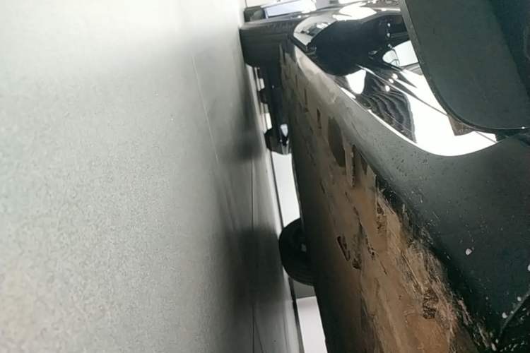 Used Hima H5 2025 Model Range-Extending Pro Right Side Sill