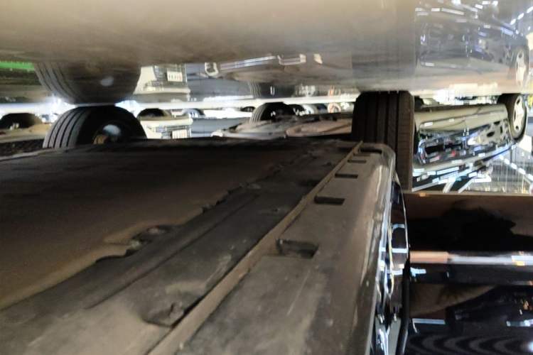 Used Hima H5 2025 Model Range-Extending Max Right Side Sill