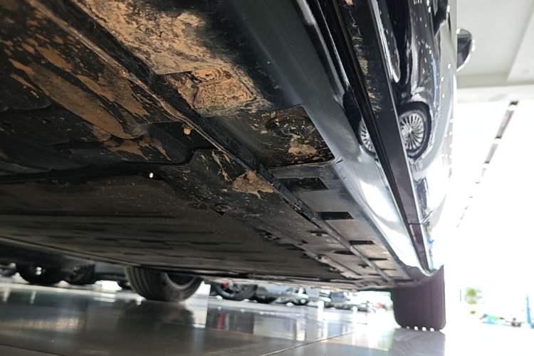 Used Hima H5 2025 Model Range-Extending Max Right Side Sill