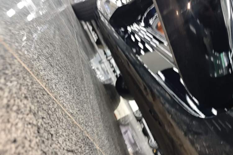 Used Hima H5 2025 Model Range-Extending Max Right Side Sill