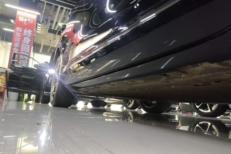 Used Hima H5 2025 Model Range-Extending Pro Right Side Sill
