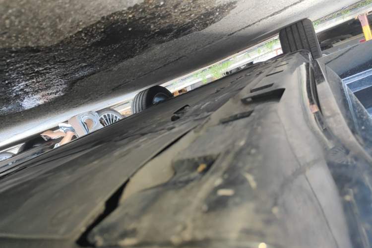 Used Hima H5 2025 Model Range-Extending Max Right Side Sill