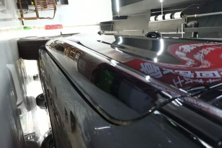 Used Hima H5 2025 Model Range-Extending Max Right Side Sill