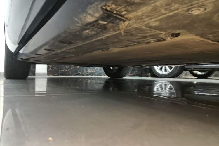 Used Hima H5 2025 Model Range-Extending Max Right Side Sill