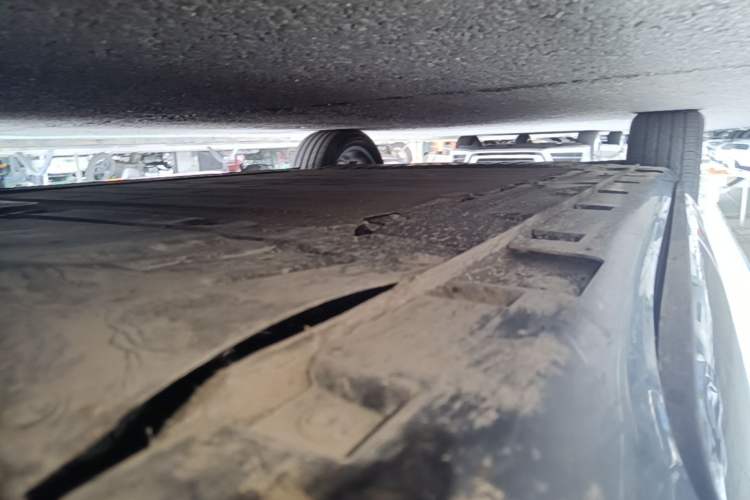 Used Hima H5 2025 Model Range-Extending Max Right Side Sill