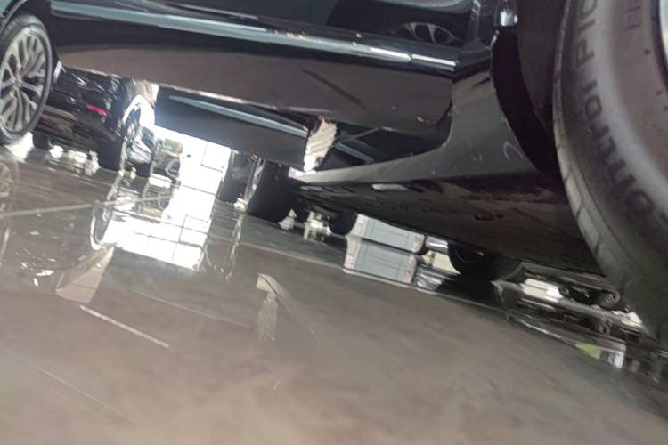 Used Hima H5 2025 Model Range-Extending Max Right Side Sill