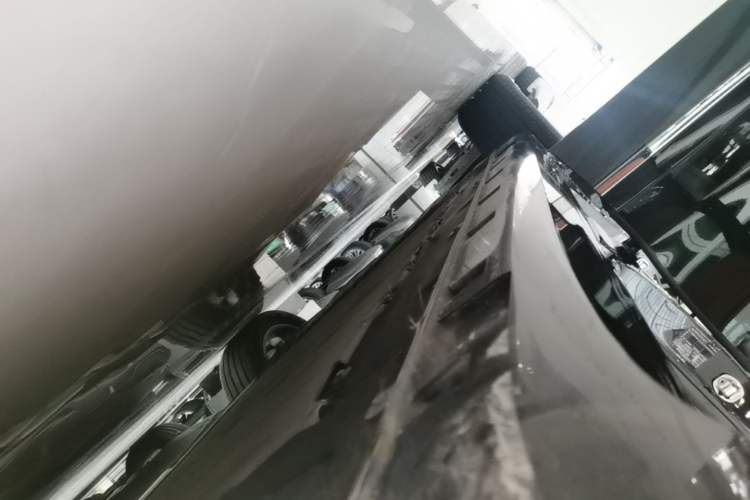 Used Hima H5 2025 Model Range-Extending Max Right Side Sill