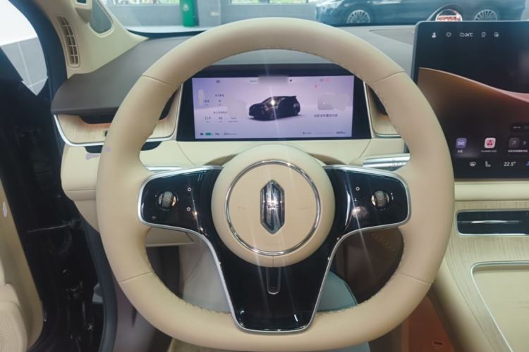Used Hima H5 2025 Model Pure Electric Max Long Range Steering Wheel