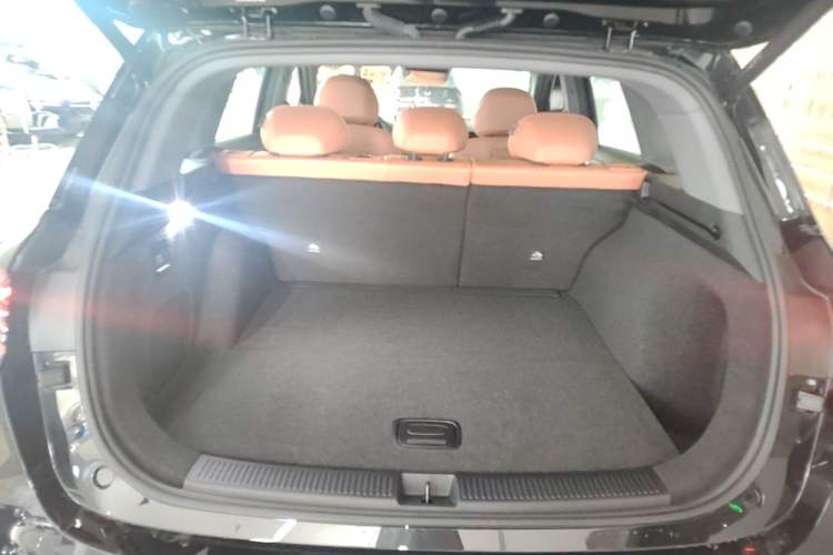 Used Hima H5 2025 Model Range-Extending Max Trunk