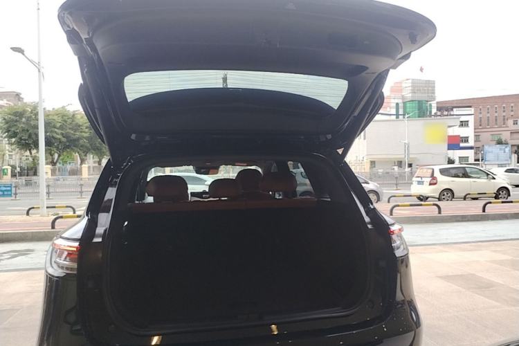 Used Hima H5 2025 Model Range-Extending Max Trunk