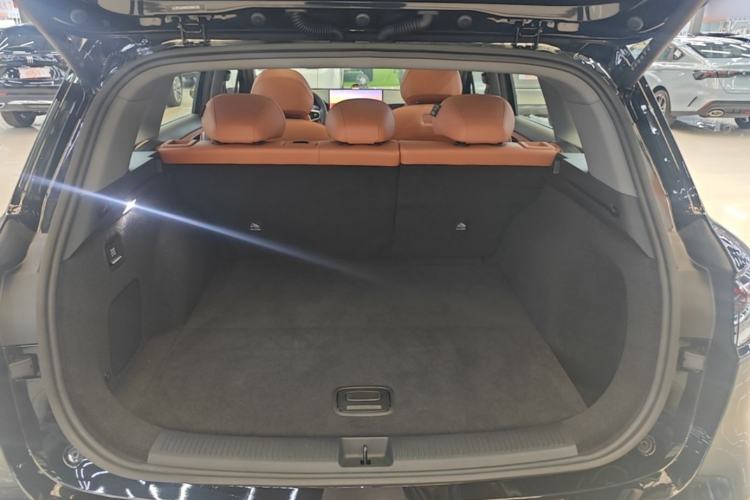 Used Hima H5 2025 Model Range-Extending Max Trunk