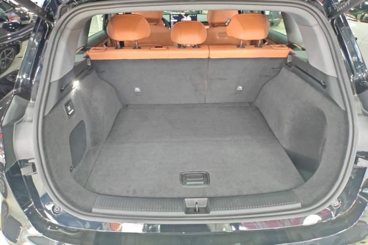 Used Hima H5 2025 Model Range-Extending Max Trunk