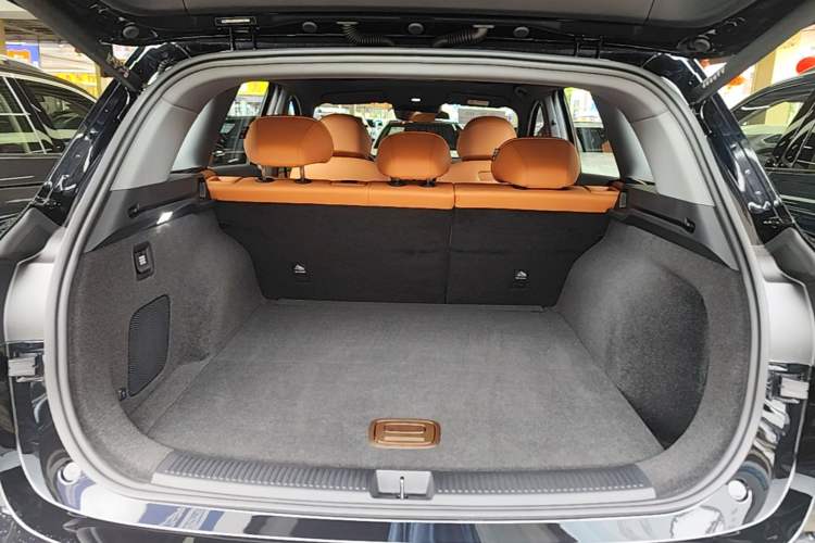 Used Hima H5 2025 Model Range-Extending Max Trunk