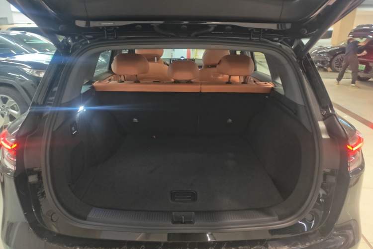 Used Hima H5 2025 Model Range-Extending Max Trunk