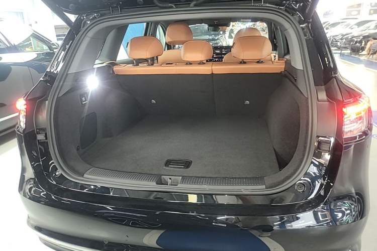 Used Hima H5 2025 Model Range-Extending Max Trunk