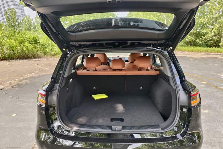 Used Hima H5 2025 Model Range-Extending Max Trunk