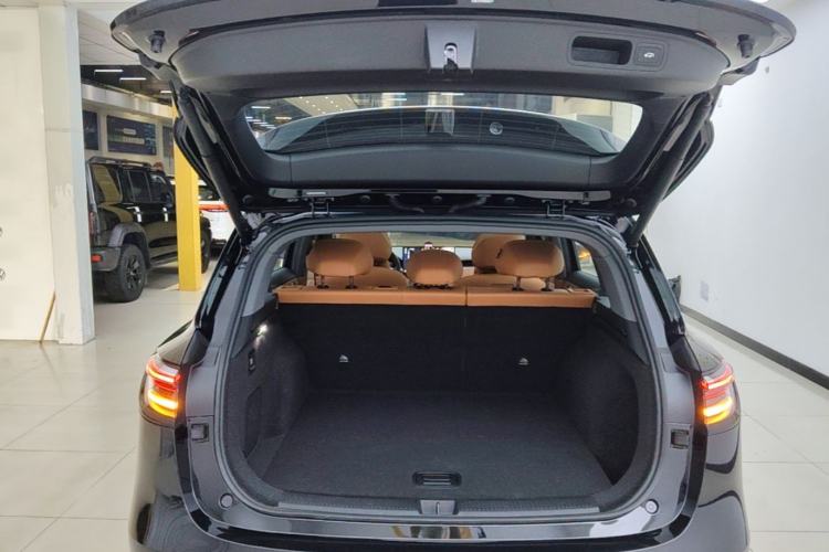 Used Hima H5 2025 Model Range-Extending Max Trunk