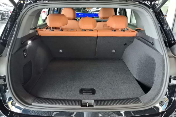 Used Hima H5 2025 Model Range-Extending Max Trunk