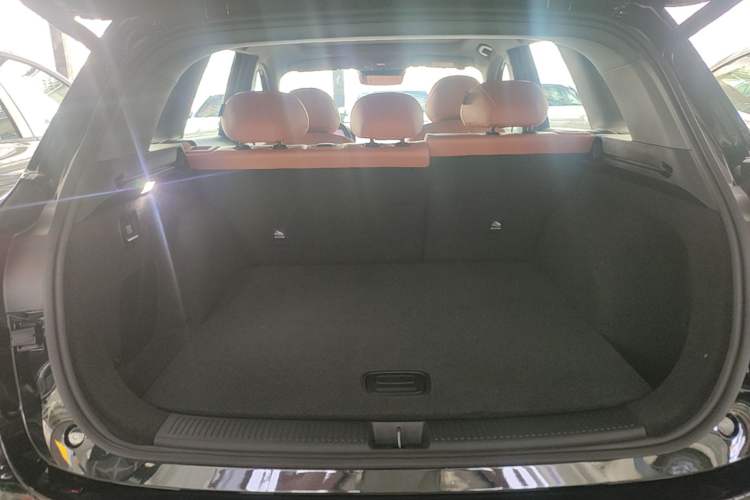Used Hima H5 2025 Model Range-Extending Max Trunk
