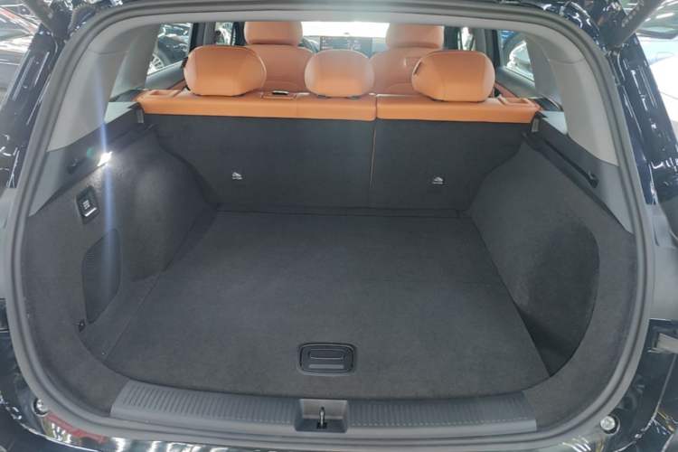 Used Hima H5 2025 Model Range-Extending Max Trunk