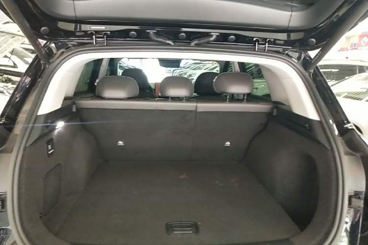 Used Hima H5 2025 Model Range-Extending Max Trunk