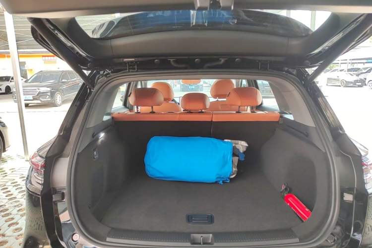 Used Hima H5 2025 Model Range-Extending Max Trunk