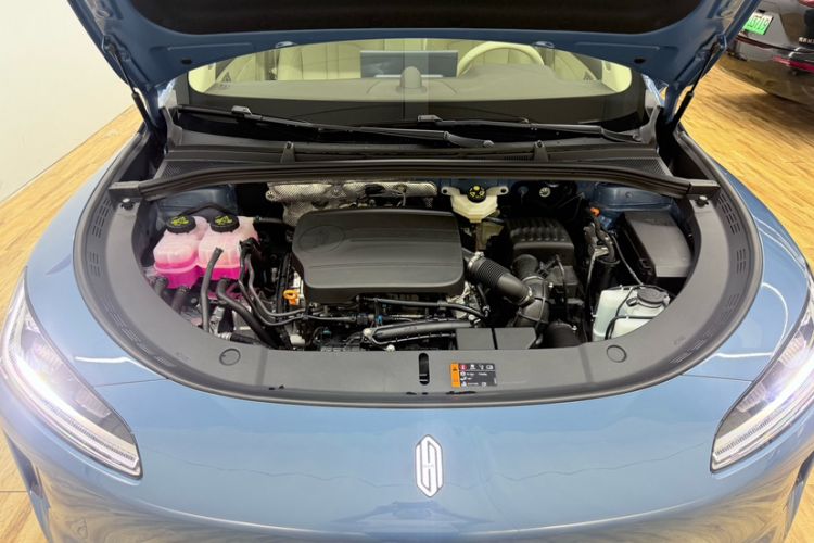 Used Hima H5 2025 Model Range-Extending Max Engine Bay