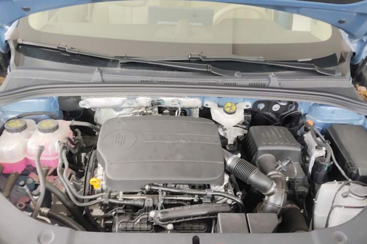 Used Hima H5 2025 Model Range-Extending Max Engine Bay