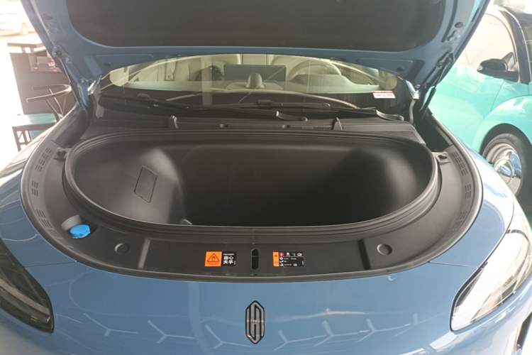 Used Hima H5 2025 Model Pure Electric Max Long Range Engine Bay