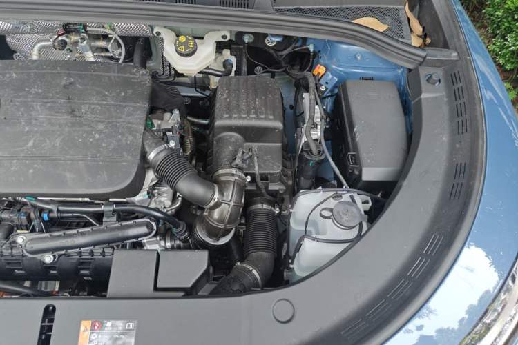 Used Hima H5 2025 Model Range-Extending Max Engine Bay Left
