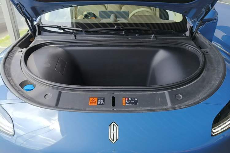 Used Hima H5 2025 Model Pure Electric Max Long Range Engine Bay