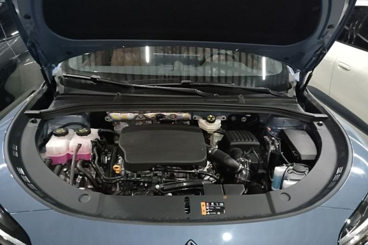 Used Hima H5 2025 Model Range-Extending Max Engine Bay